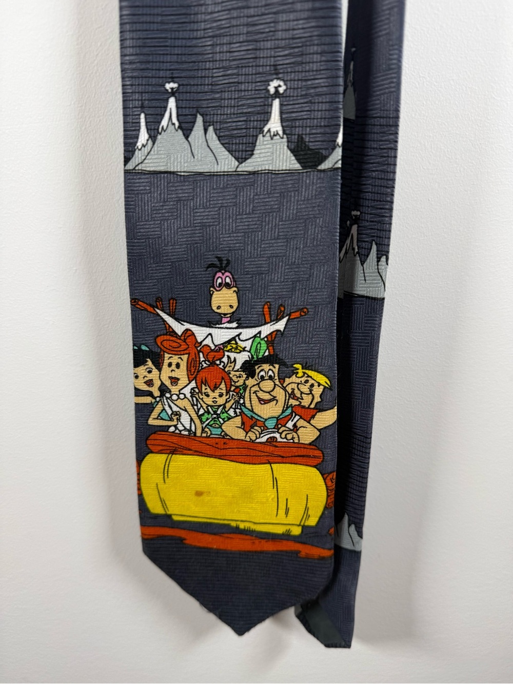 NOVELTIES | Flintstones Vintage 1995 Novelty Retro 90s Necktie